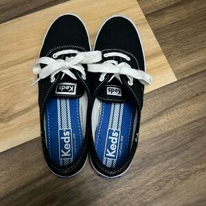 Keds black shoes